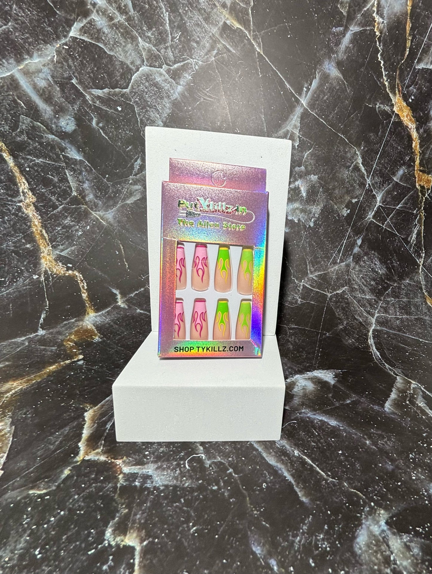 Long Pink and Green Fire Press On Nails